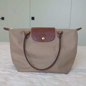 Lonchamp Medium Beige Le Pliage Tote Bag